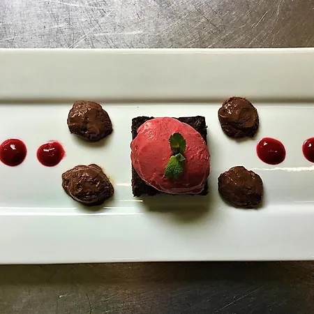 De La Sagne Couette-café 4*