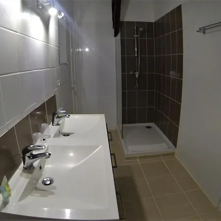 Bed & Breakfast De La Sagne 4*