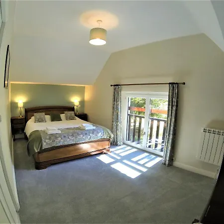 De La Sagne לינה וארוחת בוקר